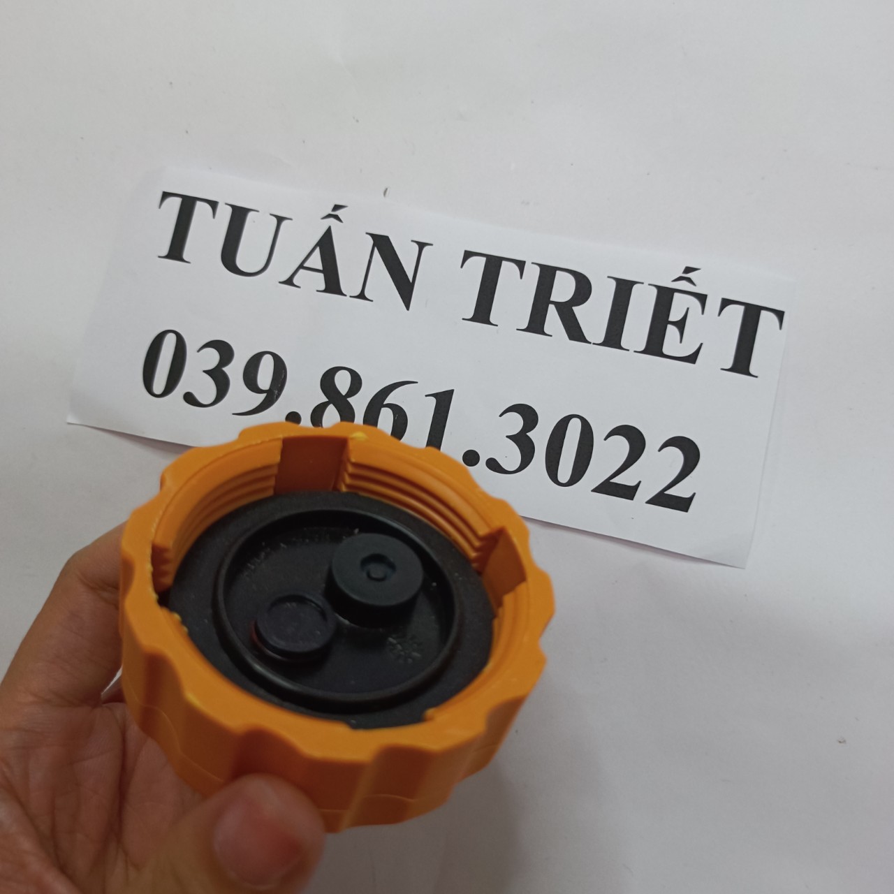 Nắp bình nước phụ Matiz 2 - Phụ tùng Tuấn Triết