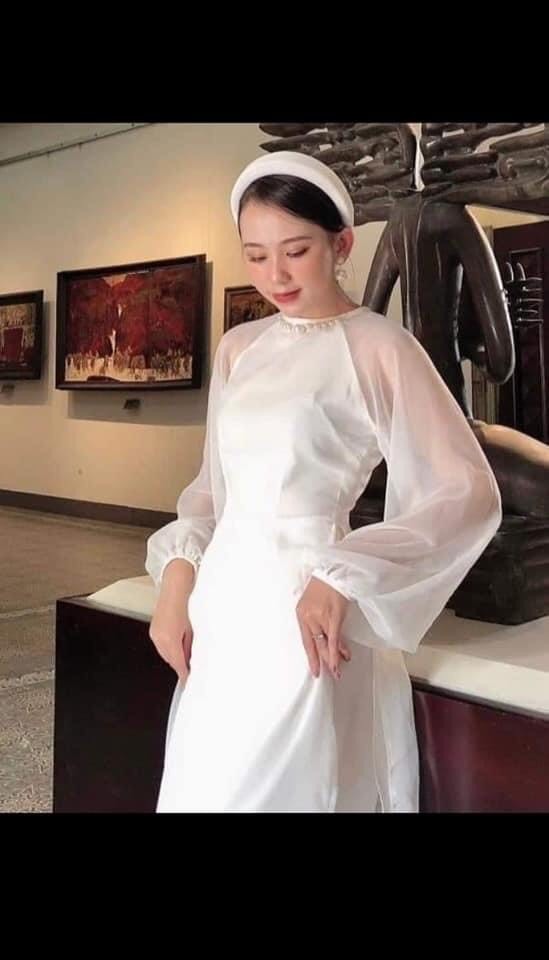 Áo dài cách tân màu trắng không mấn