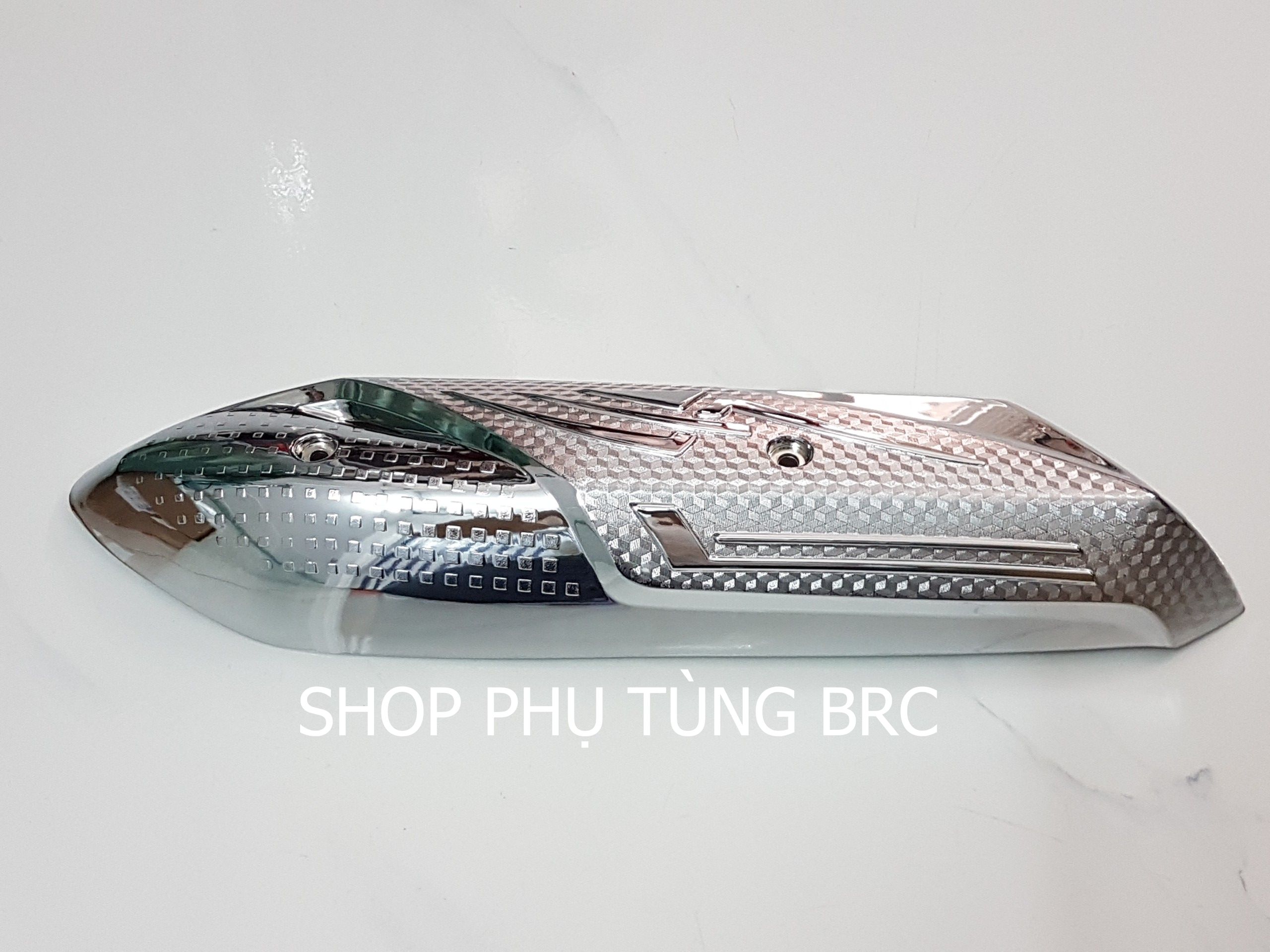Ốp che pô mạ CROM xe VISION  2021.