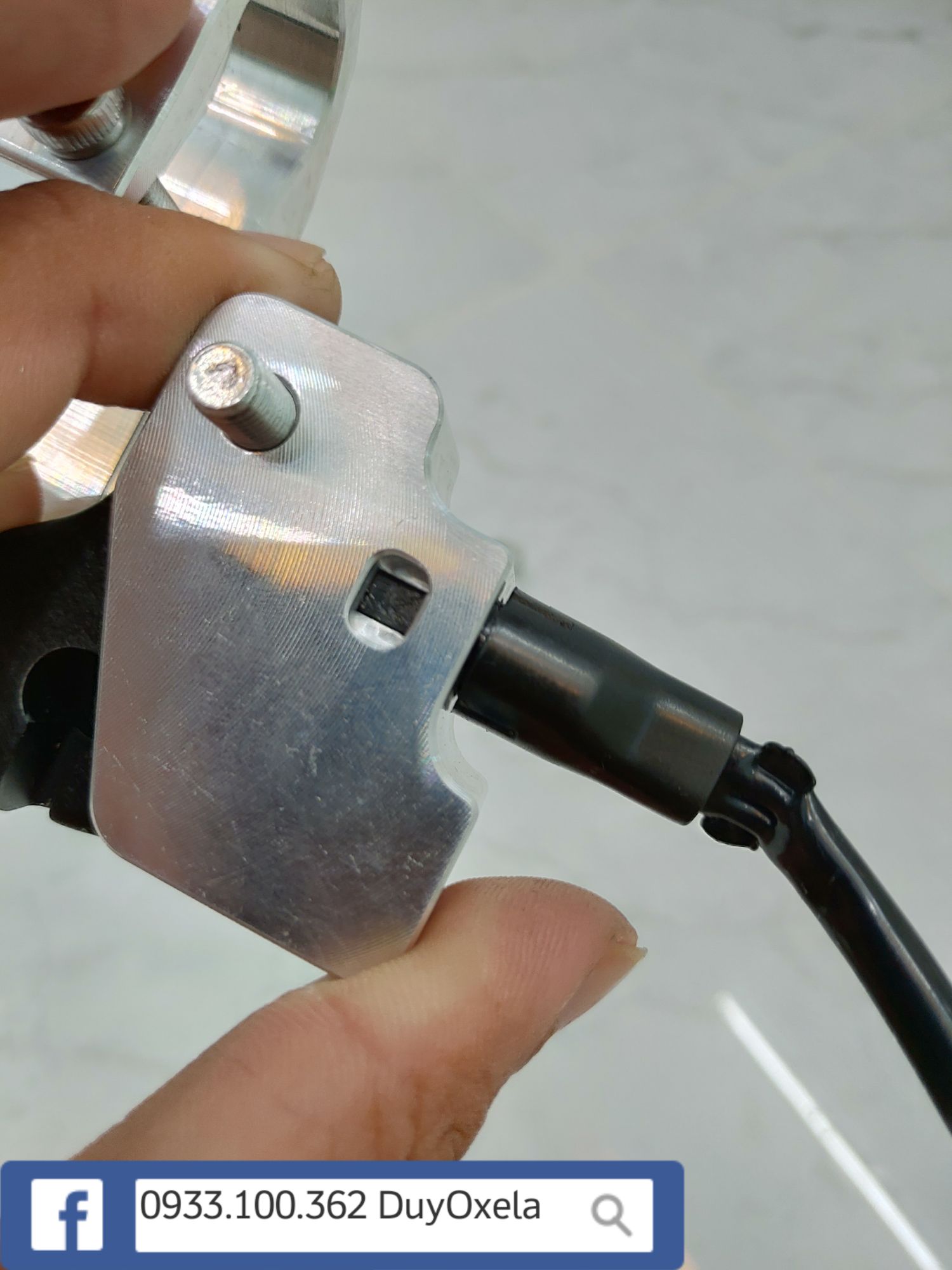 Cùm Côn CNC Axelo bao cứng