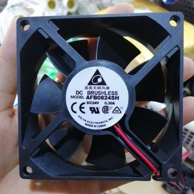 1c quạt gió 8x8 24v