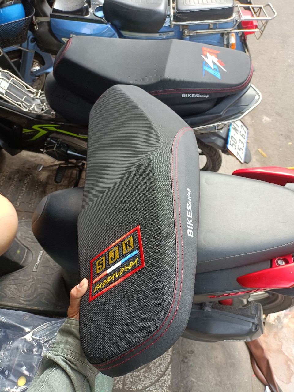Yên Gọt Mỏng Da Yên Lụa Gắn Exciter 135