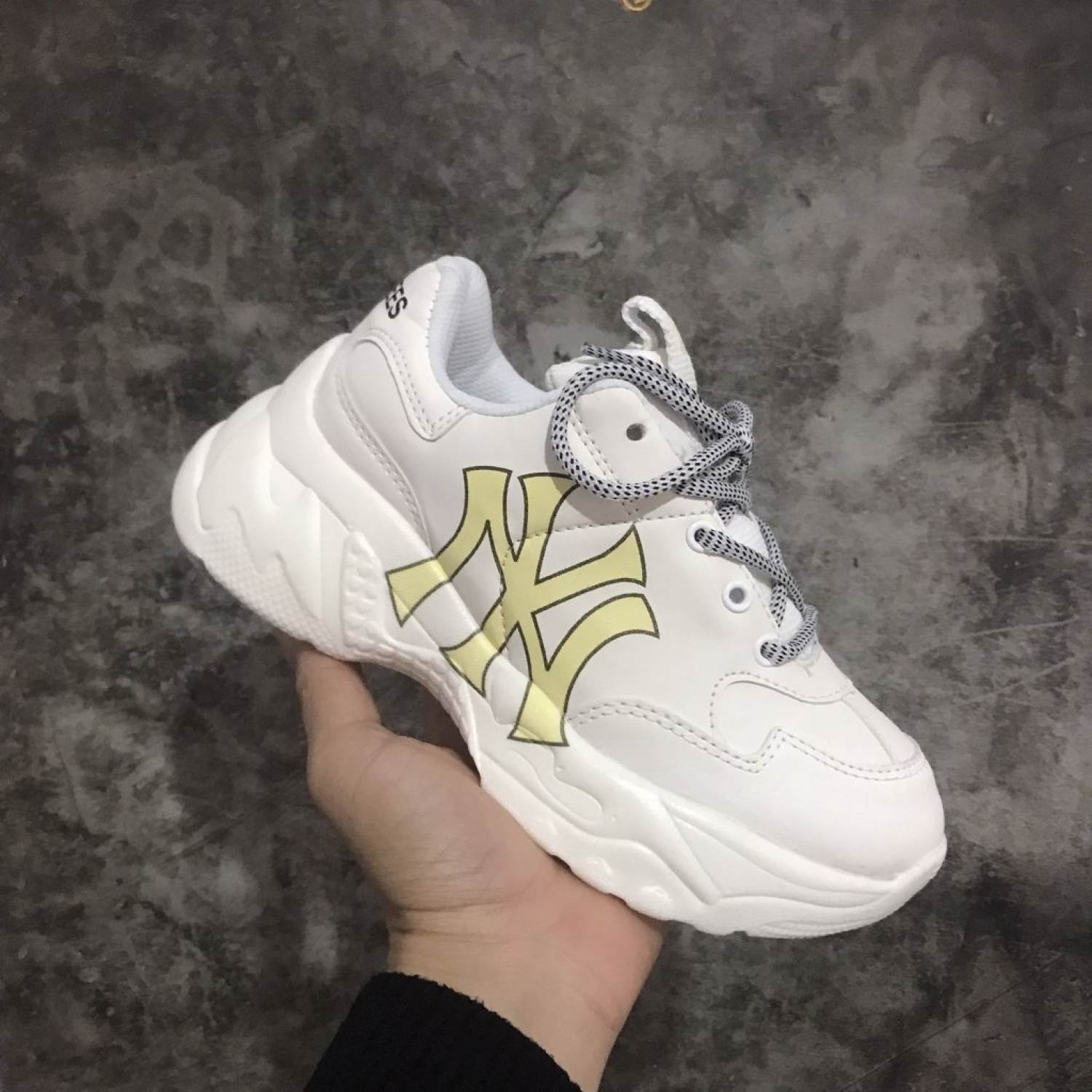 Giày thế thao 𝐌𝐋𝐁 NY chữ vàng sneaker nam nữ giày thời trang
