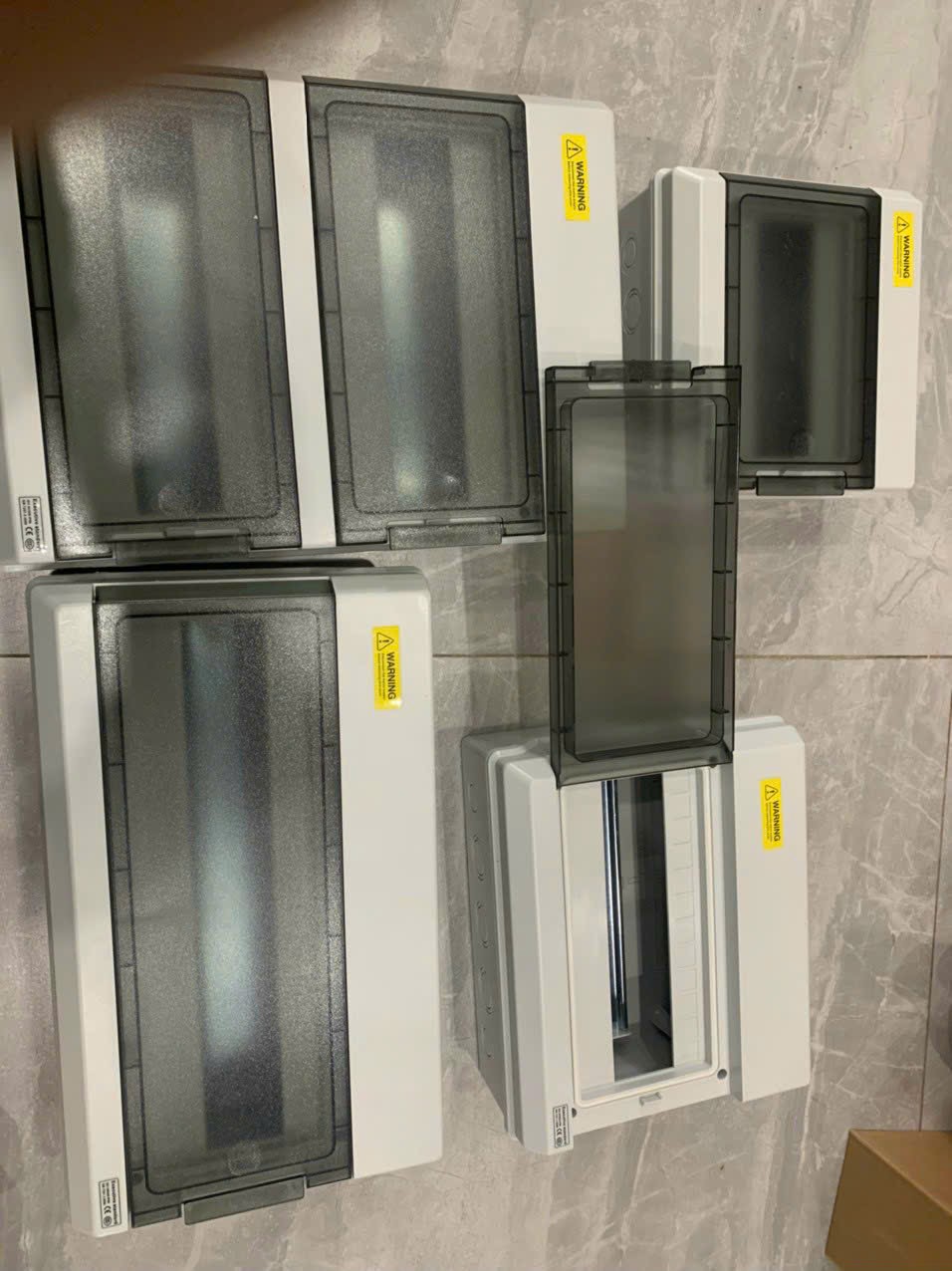 VỎ TỦ ĐIỆN DC IP65 24way