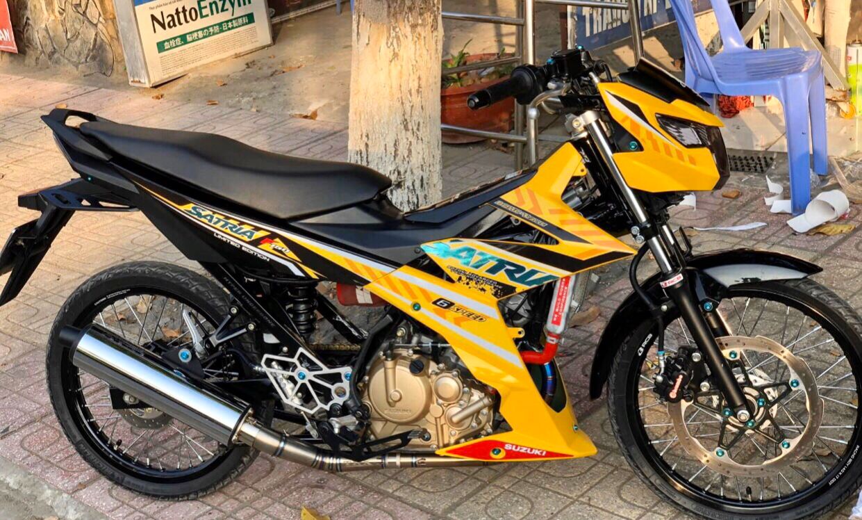 Tem rời Satria Fi Vàng đen