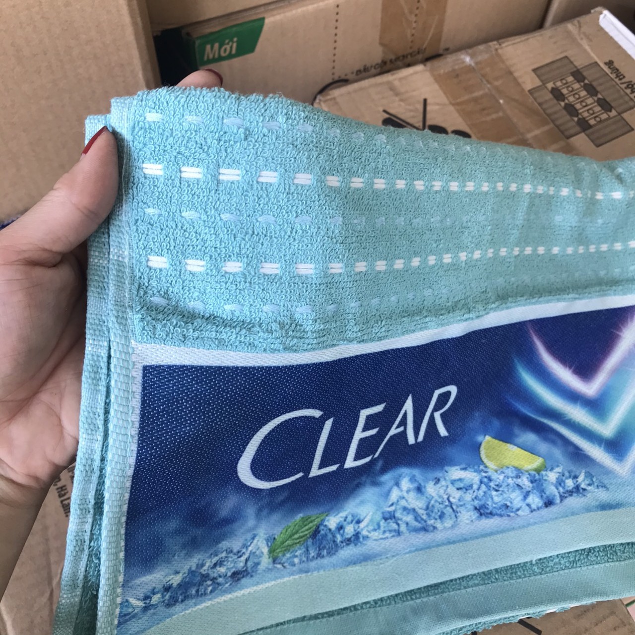 Khăn Tắm Clear 50-100cm màu xanh
