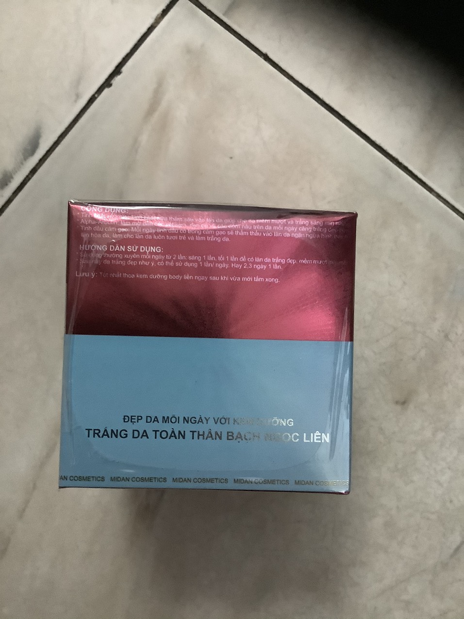 KEM DƯỠNG TRẮNG DA BODY BẠCH NGỌC LIÊN