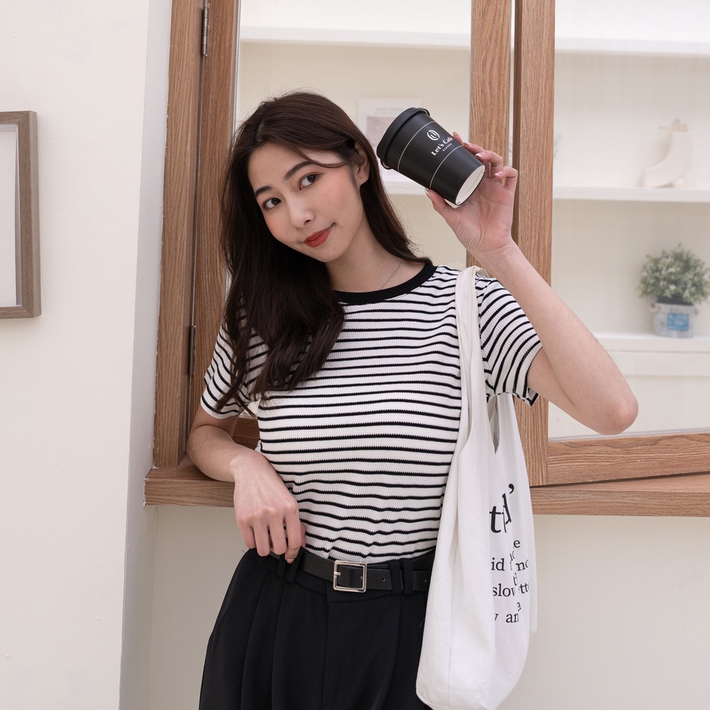 Áo thun nữ sọc phối viền màu thời trang