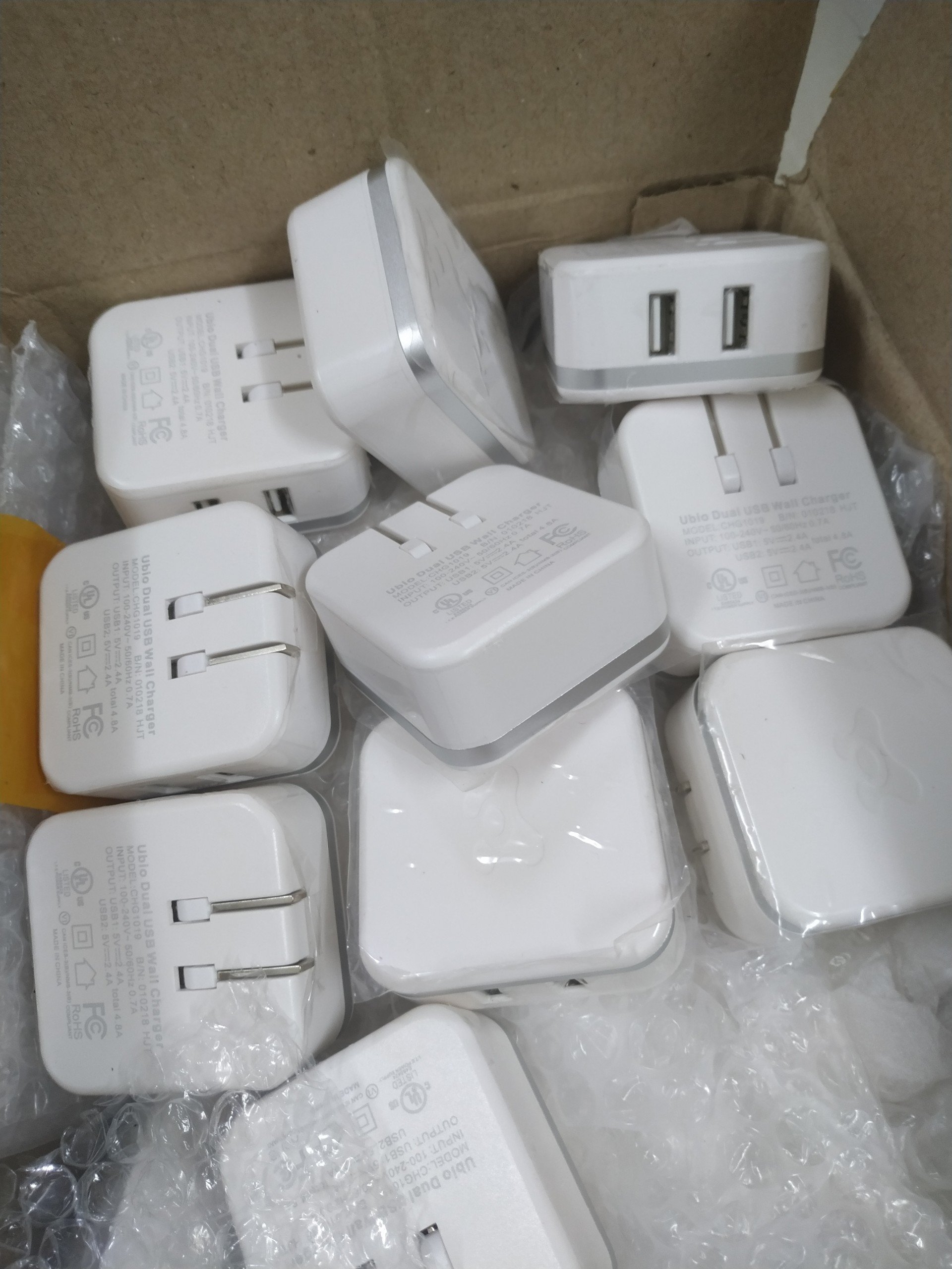 Cốc Sạc NHANH 2 Cổng Ublo Dual USB Wall Charger