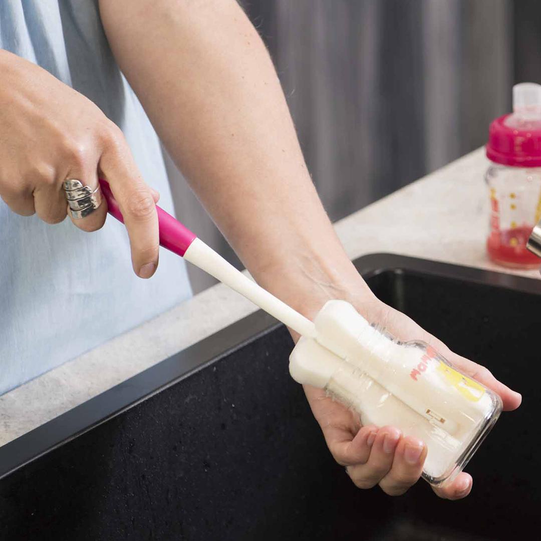DỤNG CỤ RỬA BÌNH SỮA MAMAMY QUAY 360 ĐỘ