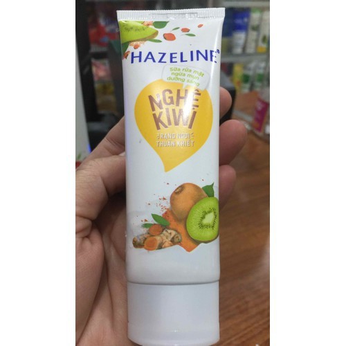 Sữa Rửa Mặt Hazeline Nghệ Kiwi 50g