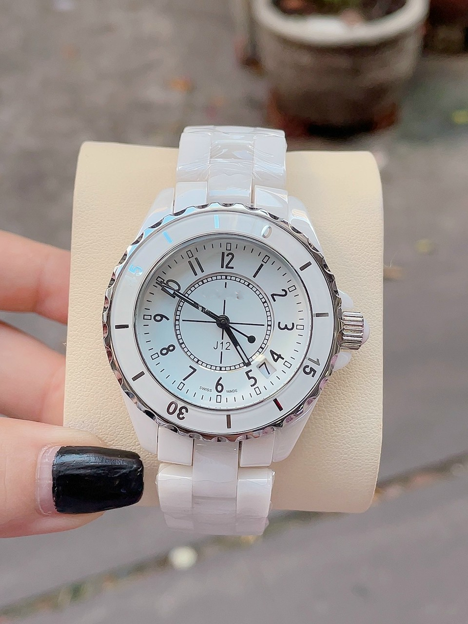 [HCM]Đồng hồ nữ CHỜNEL dây đá ceramic màu đen/trắng ,mặt số - size 34mm(DNHJ12BW)