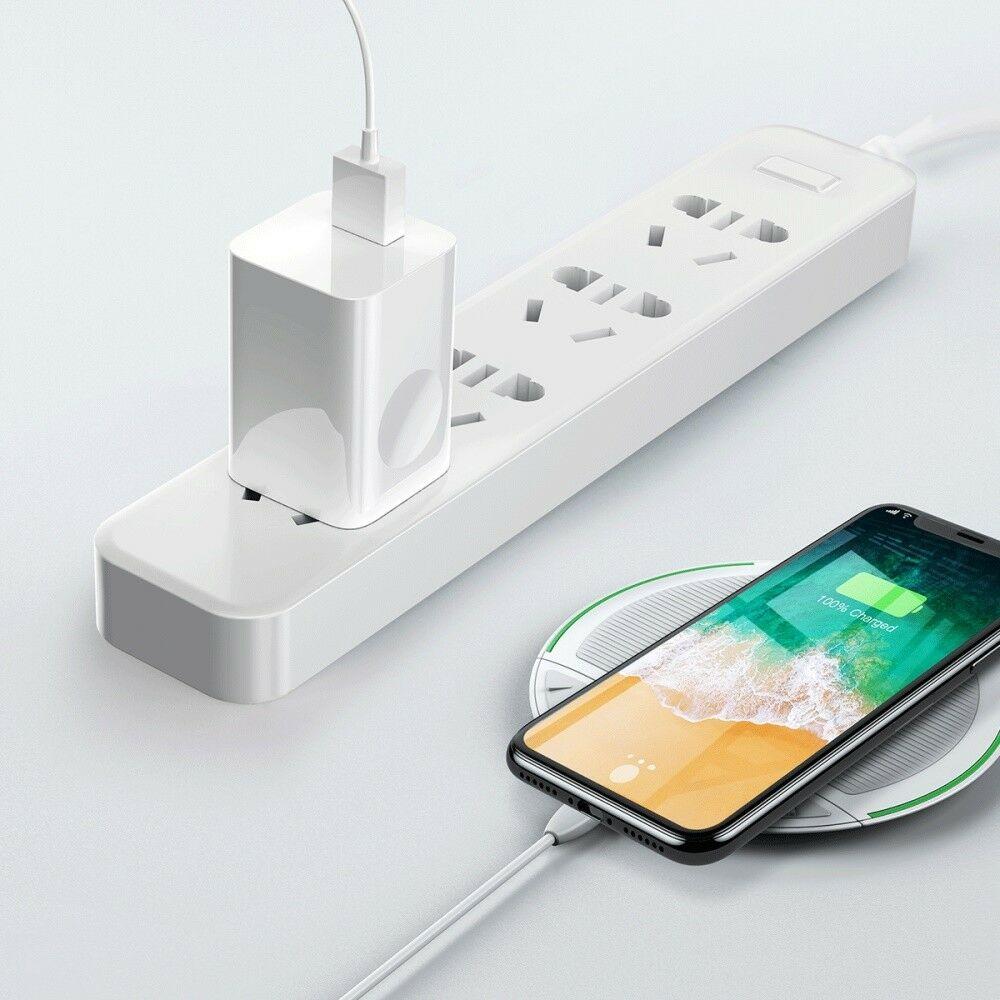 Củ sạc nhanh Baseus Travel Quick Charge 3.0 24W sạc 50% trong 30 phút cho Iphone,Samsung , Xiaomi,Sony,Nokia
