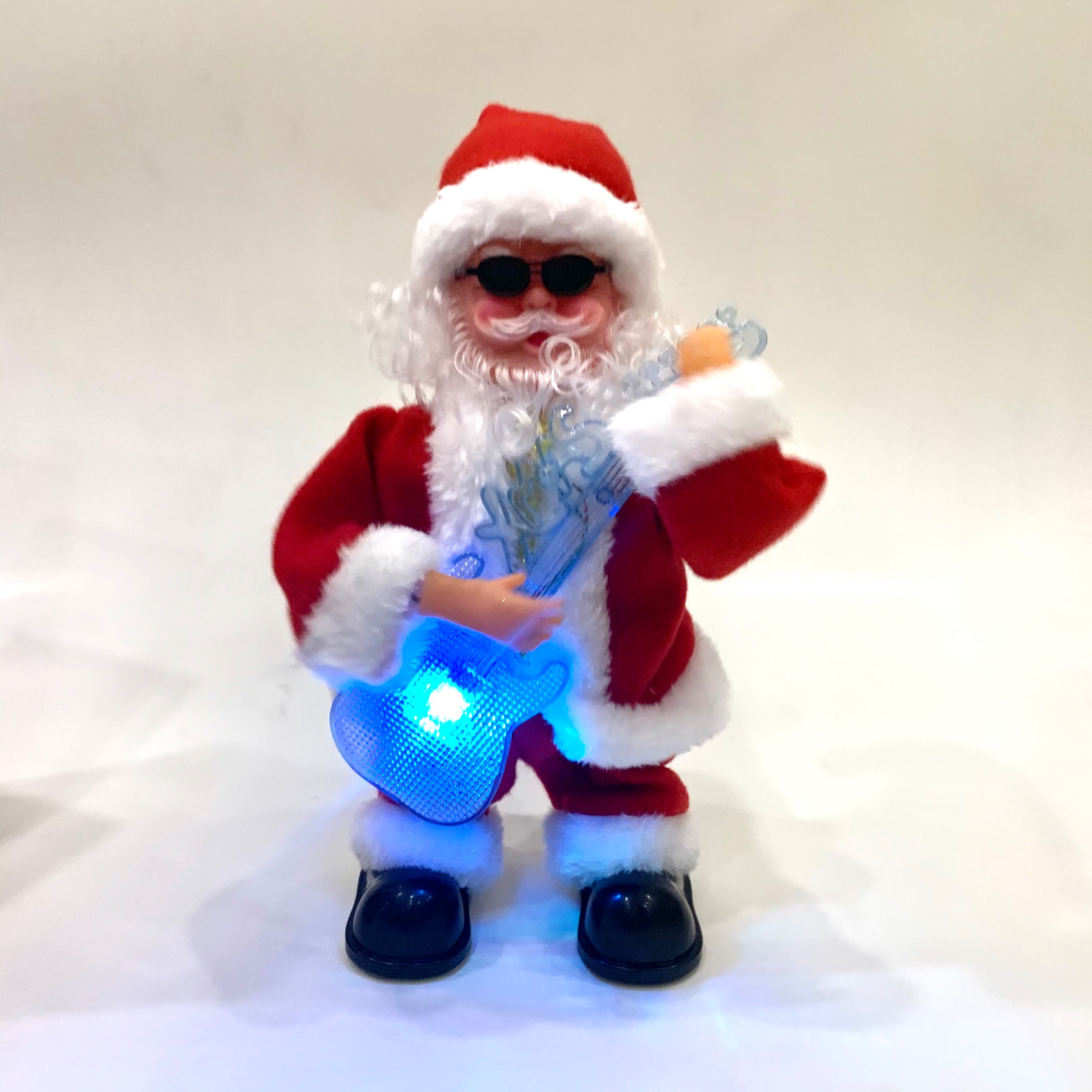Đồ chơi ông già Noel đứng đánh đàn quà tặng giáng sinh trang trí noel