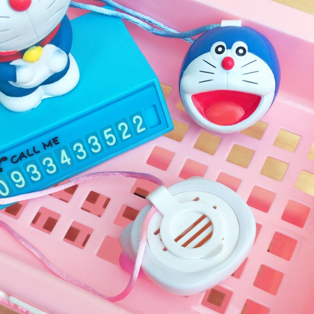 SÁP ĐUỔI MUỖI HELLO KITTY & DORAEMON(Hello Kitty)