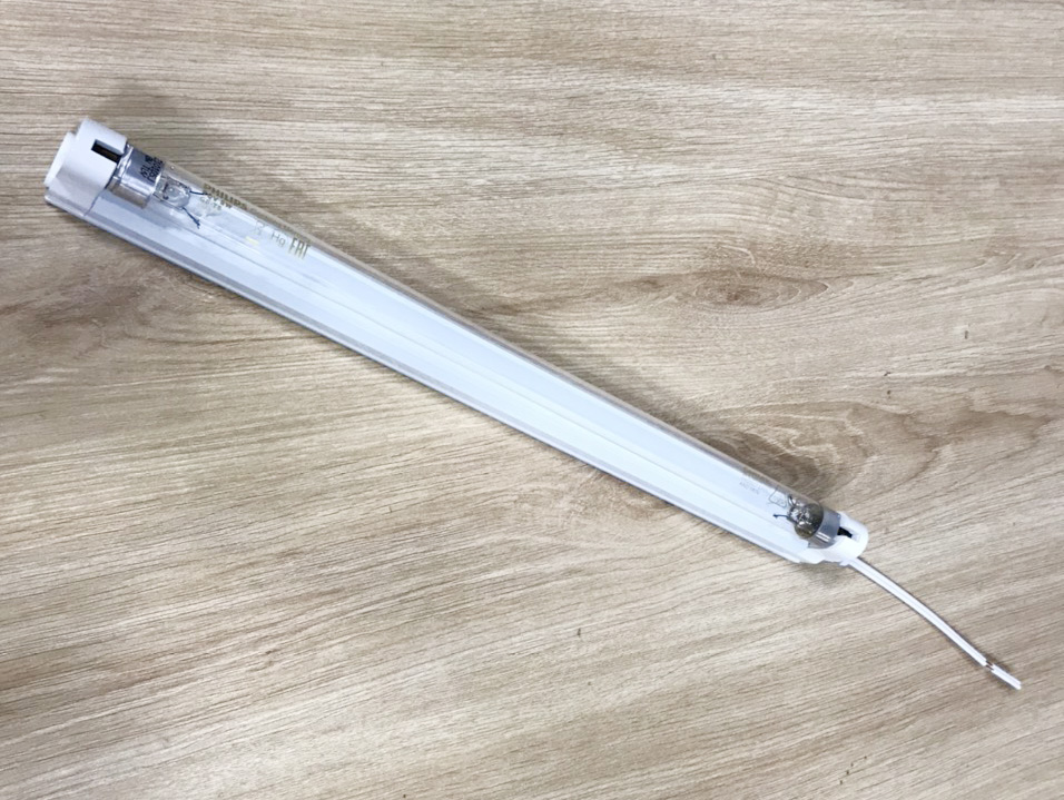 Bộ đèn UV diệt khuẩn 8W Philips