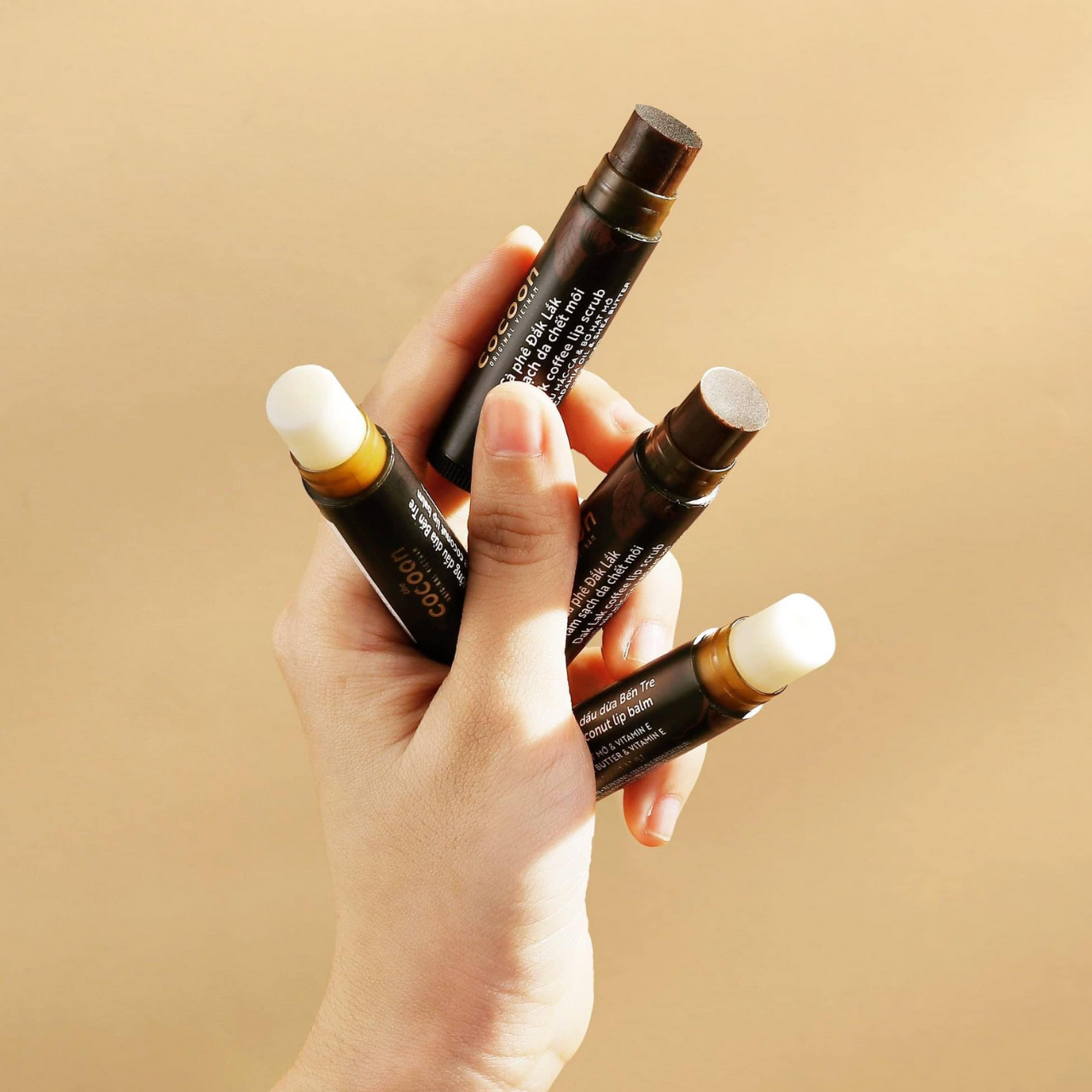 Bộ sản phẩm Tẩy da chết & Dưỡng môi Cocoon
