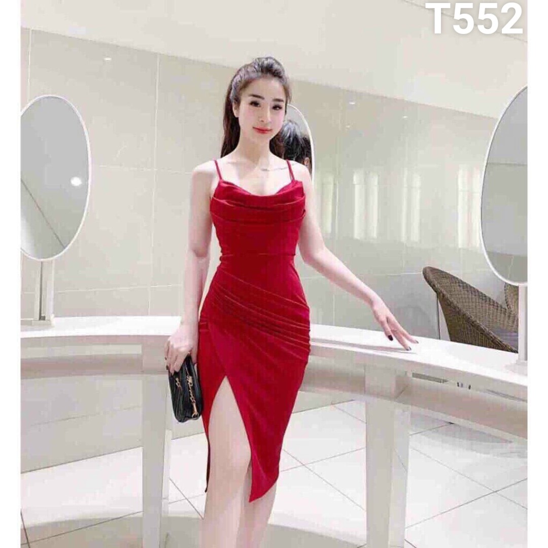Đầm body cát hàn 2 dây cổ đổ dáng ôm T552
