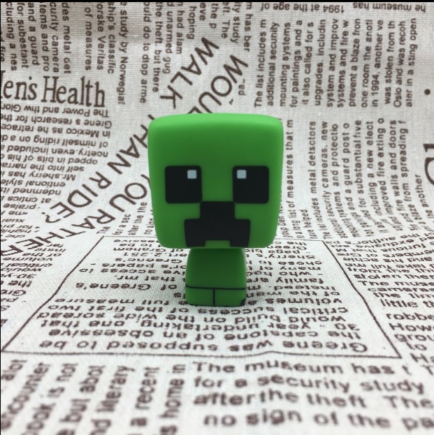 Blind box Minecraft chính hãng Mojang