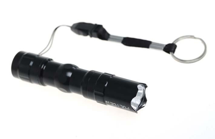 đèn pin cầm tay x2000