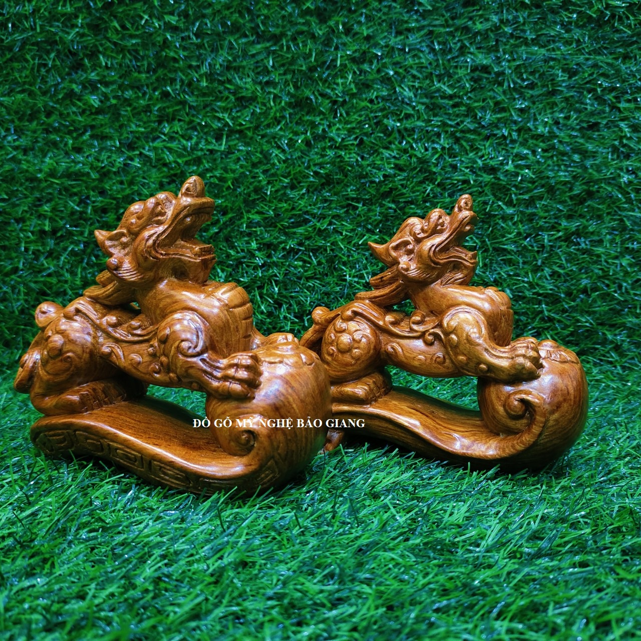 Cặp tỳ hưu gỗ hương