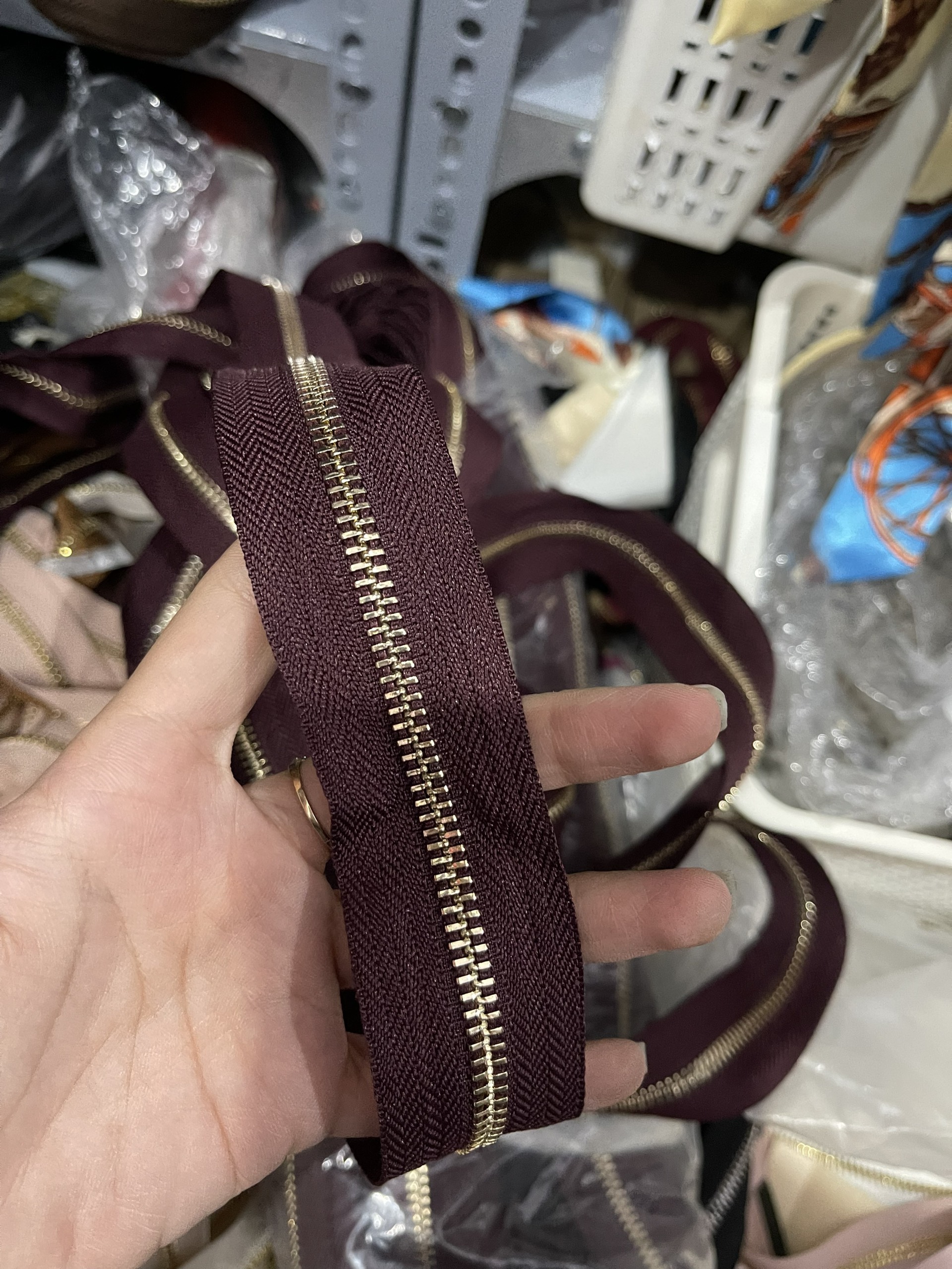 Đoạn dây kéo răng 5