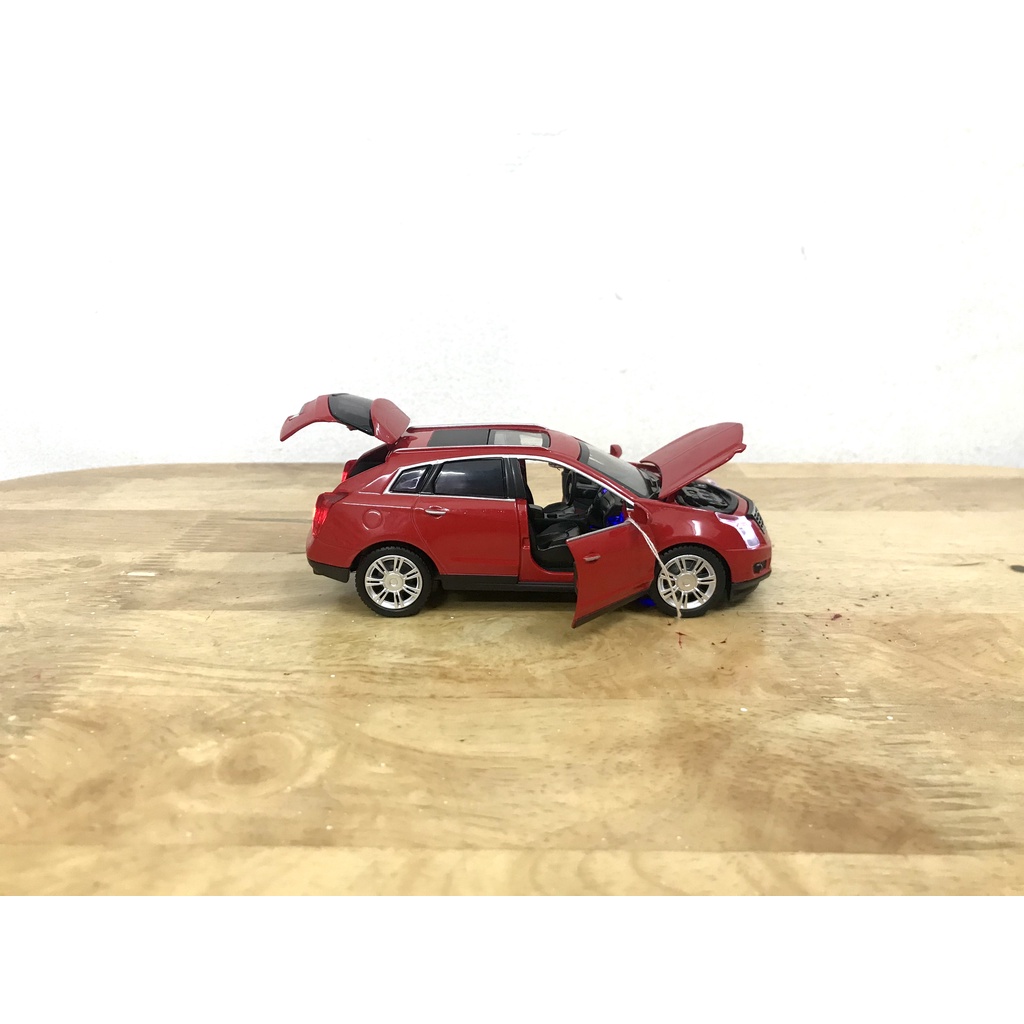 Mô hình xe Cadillac SRX _ Tỷ lệ 1:32