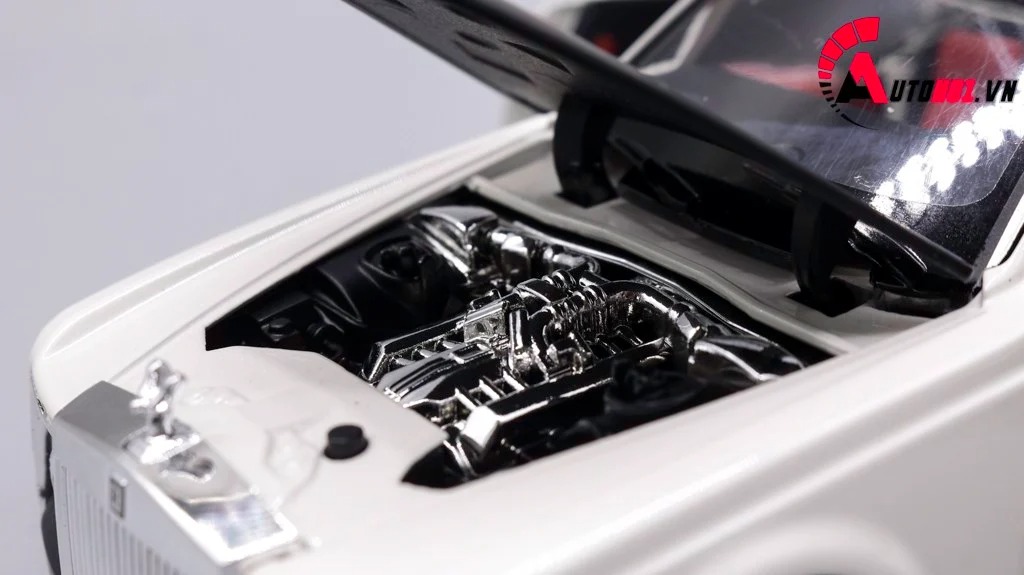 MÔ HÌNH XE ROLLS ROYCE SWEPTAIL WHITE BLACK 1:24 XLG 7657