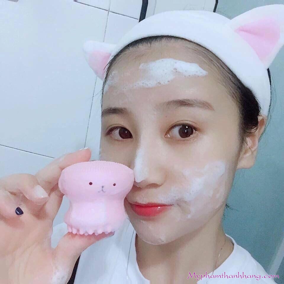 Cọ rửa mặt bạch tuộc giúp rửa sạch sâu