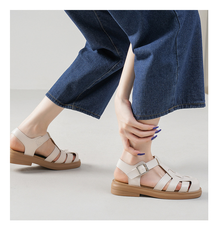 sandal Sục rọ quai cài