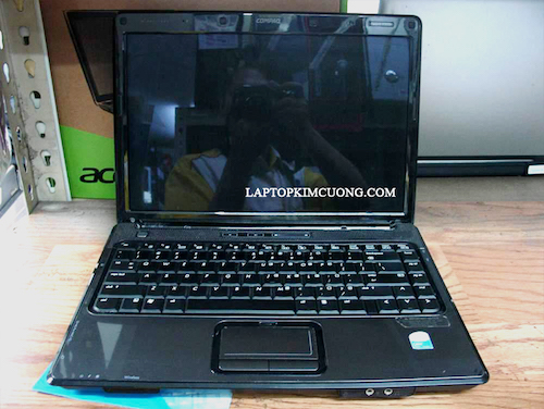 Laptop COMPAQ Presario V3000