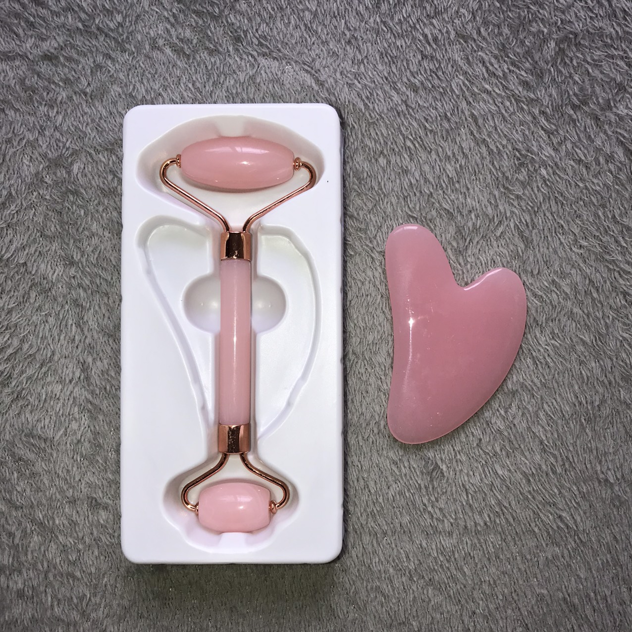 Thanh lăn massage mặt kèm đá Guasha tự nhiên, cây lăn mặt nâng cơ massage mặt – Hàng full hộp