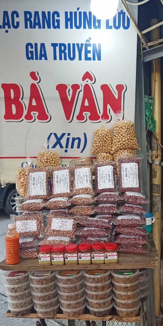 LẠC RANG HÚNG LÌU BÀ VÂN  LẠC ĐỎ 250 GAM