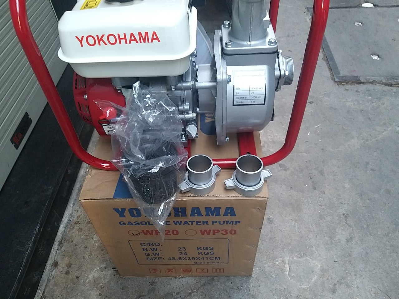 Máy Bơm Nước Chạy Xăng Yokohama Phi 80 mm