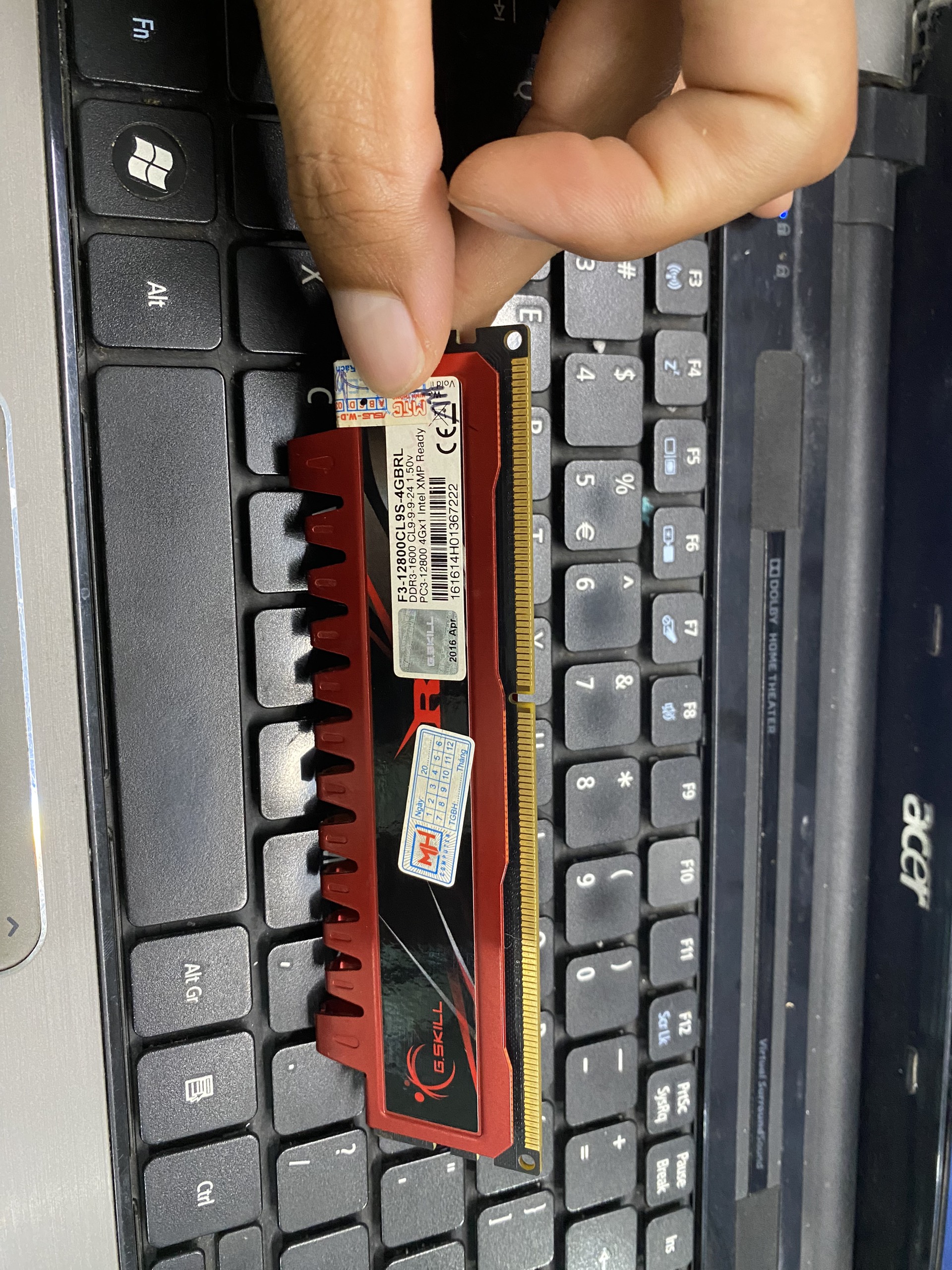 Ram pc ddr3 gskill 4g tản nhiệt busss 1600