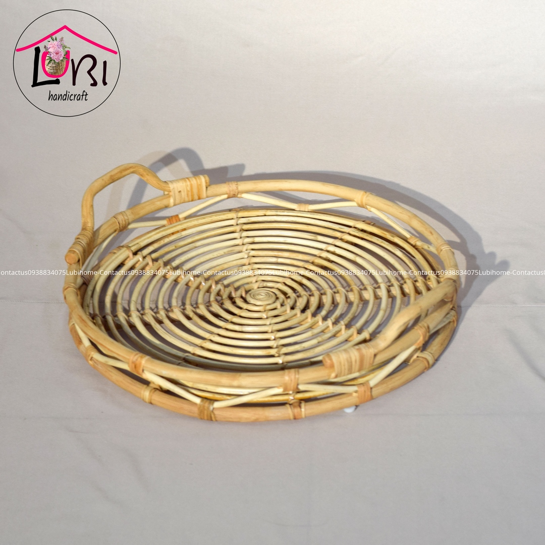 Round rattan trays - set of 3