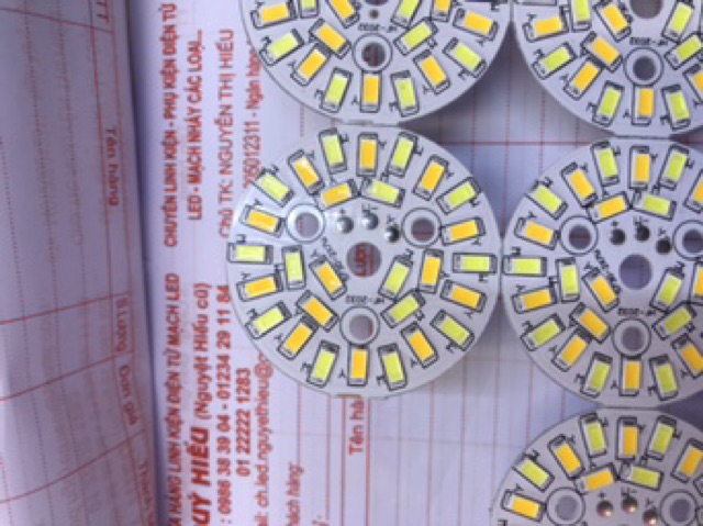 Led miếng 7w 3 mầu dùng chấn lưu