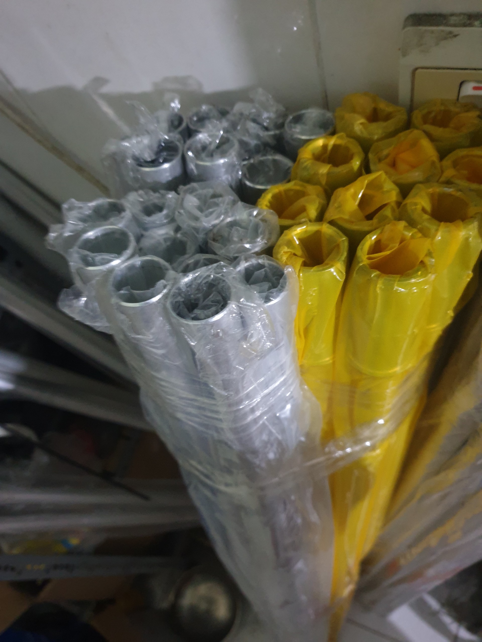ỐNG CẦN MÁY CẮT CỎ. PHI 24 - 26 - 28 ( mm)