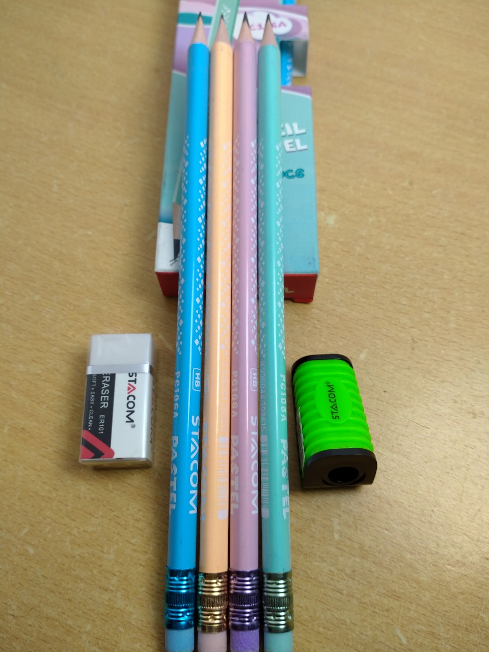 Bút chì HB Stacom ( hộp 12 cây ). TẶNG 1 GỌT, 1 TẨY