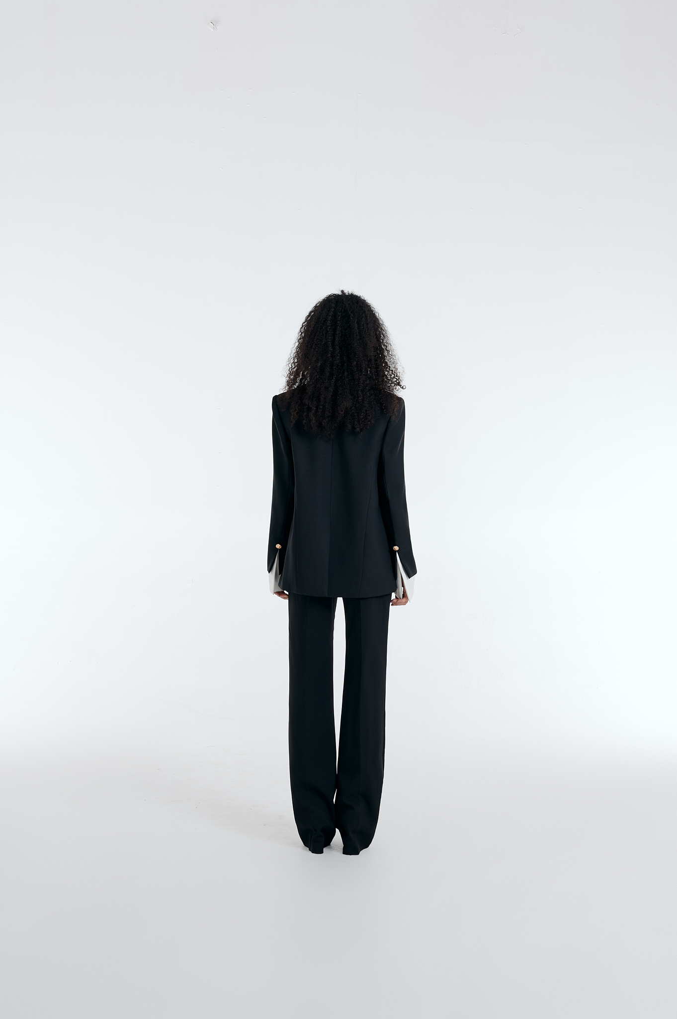 Áo blazer oversize thời thượng - ESTHER STUDIOS Sophia Blazer - Black