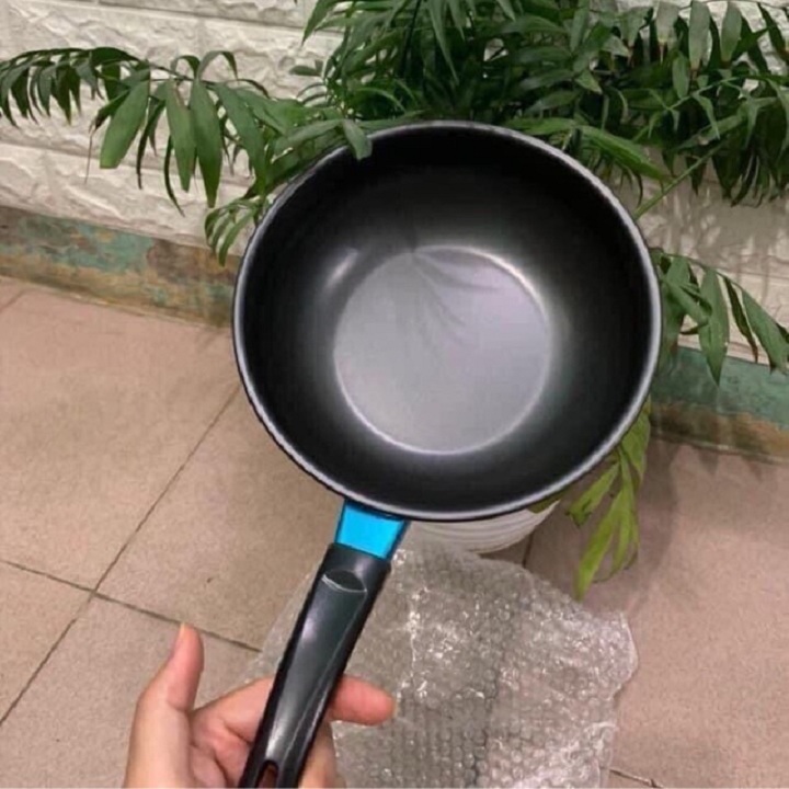 Chảo chống dính sâu lòng 18cm