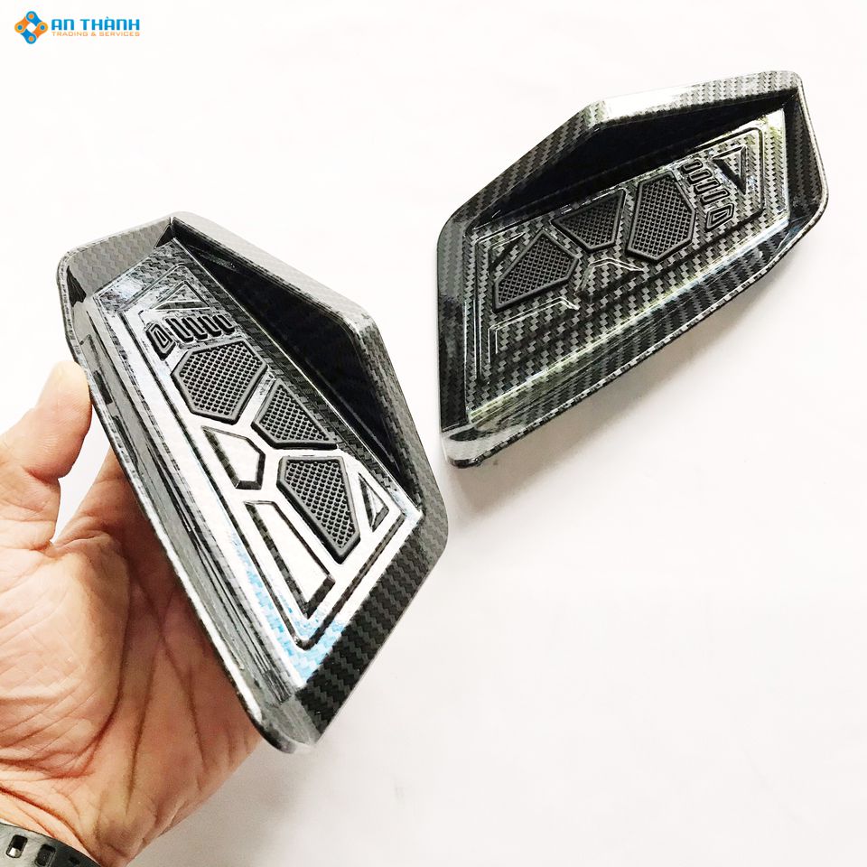 [HCM]Ốp gác chân em bé Airblade 2020 (125-150) sơn carbon (Ốp gác chân nhỏ))