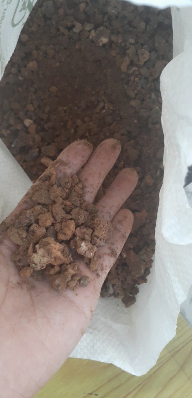 HCM 1kg XỈ THAN TỔ ONG size 0-5mm Đã xử lý
