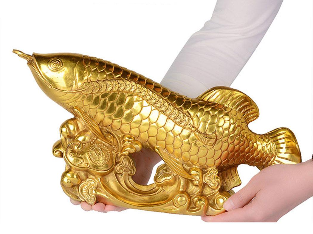 The statue of Dragon carp sticking on a rod. Like Italy - Brass material weighing 2000g, length 29cm, height 15cm. - Feng Shui Feng Shui craft fortune fortune in business for homeowners.