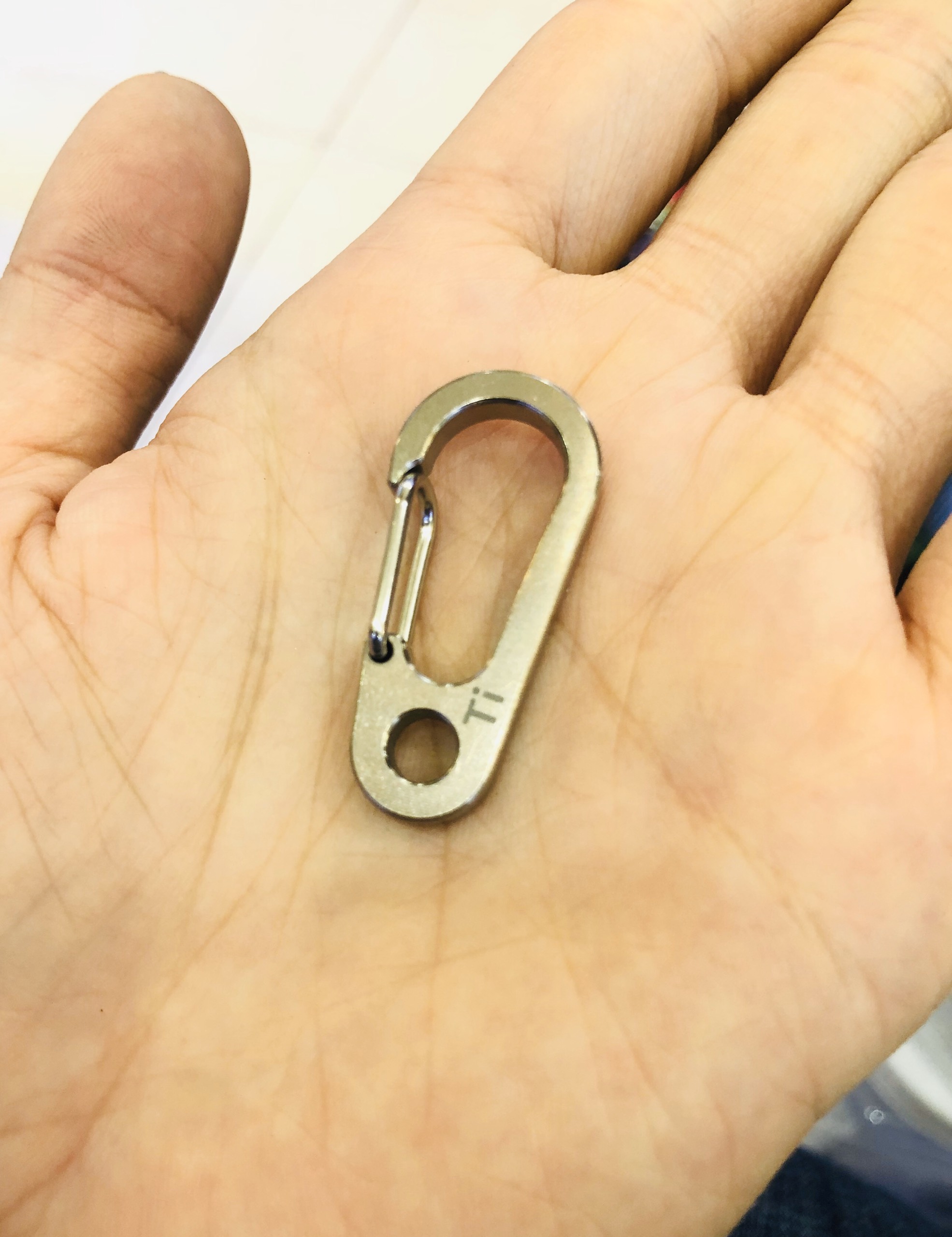 Móc khóa Carabiner EDC Titanium 35mm