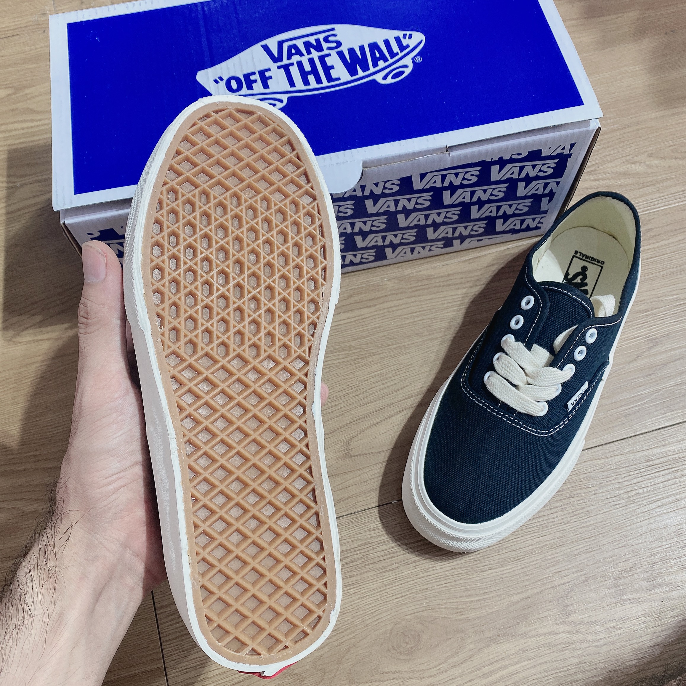 [Tặng bill + box] giày Vans classic - vans đen [ảnh thật + video]