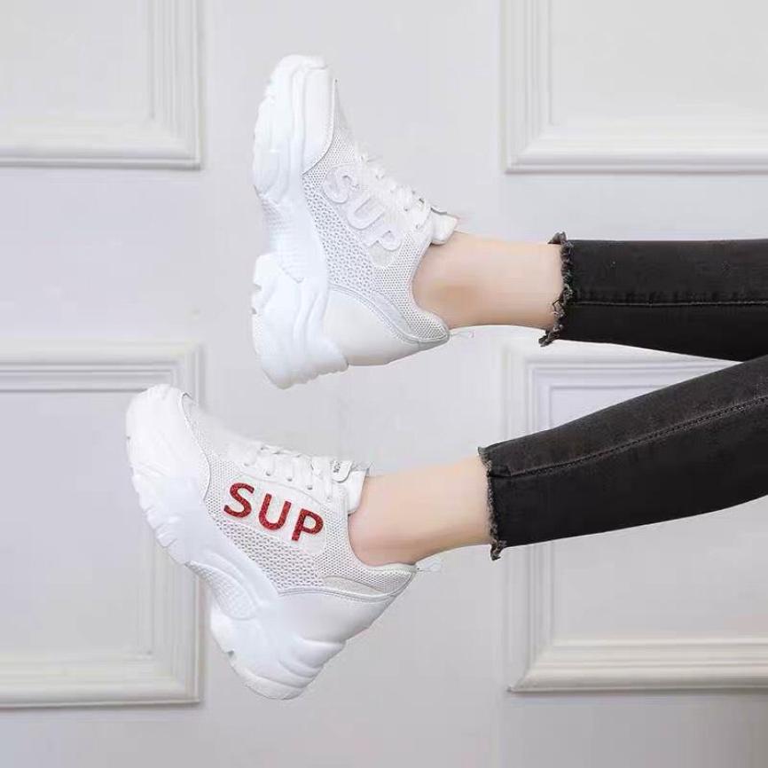 GIÀY THỂ THAO NỮ ĐỘN ĐẾ CHỮ SUP CHẤT VẢI MỀM ( CÓ 3 MÀU) giá rẻ