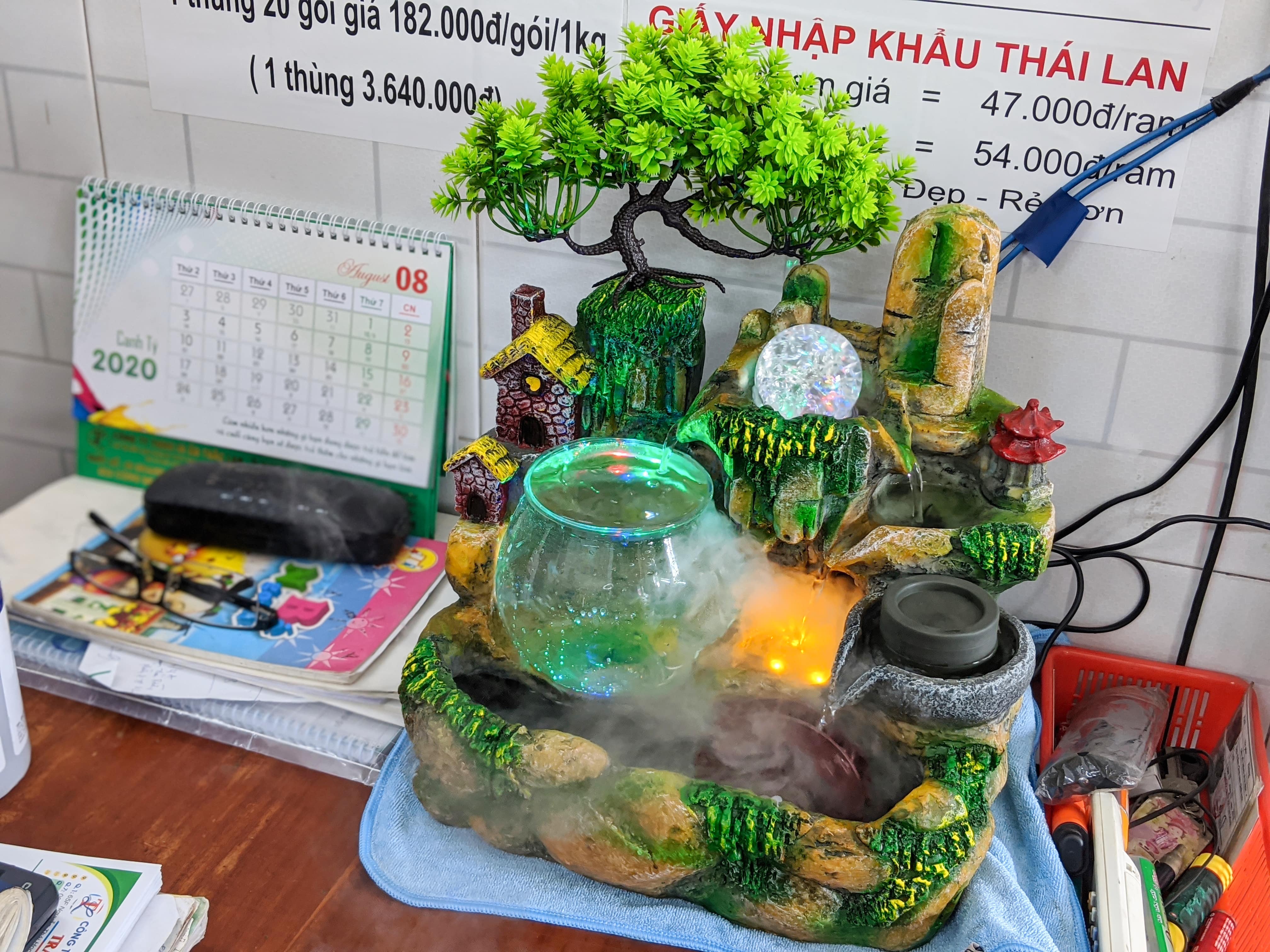 [HCM]Thác nước để bàn - Sơn Thuỷ