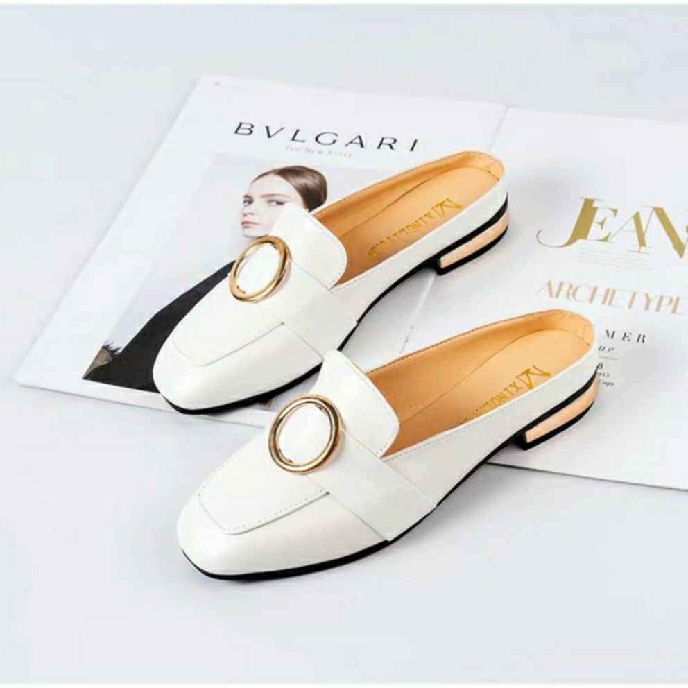Giày sục da nữ hot trend