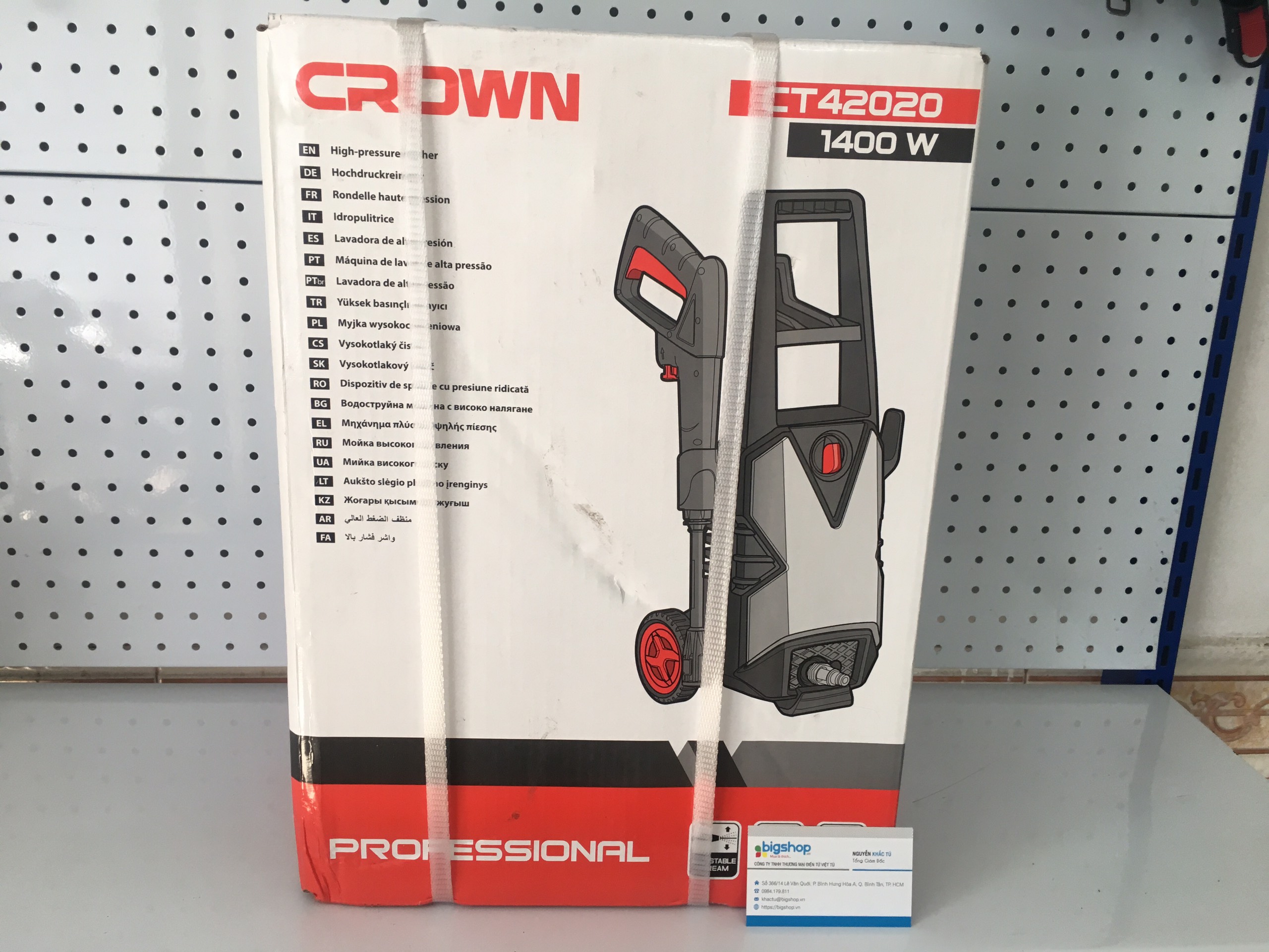 [HCM]Máy rửa xe Crown CT42020